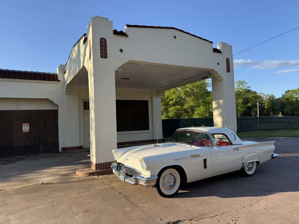 1957 Ford Thunderbird 1st Gen - Image 7 of 31