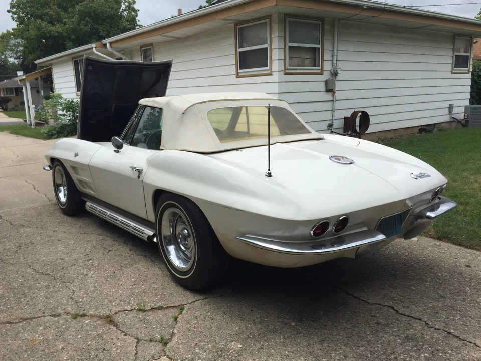 1963 Chevrolet Corvette C2 - Image 8 of 31