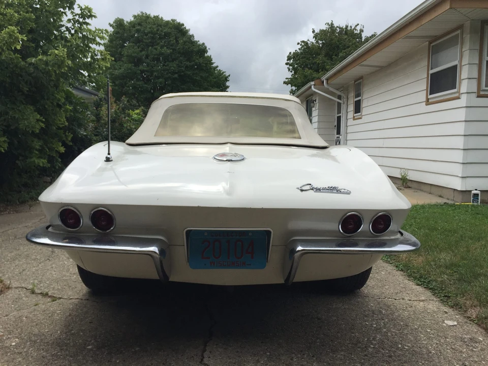 1963 Chevrolet Corvette C2 - Image 17 of 31