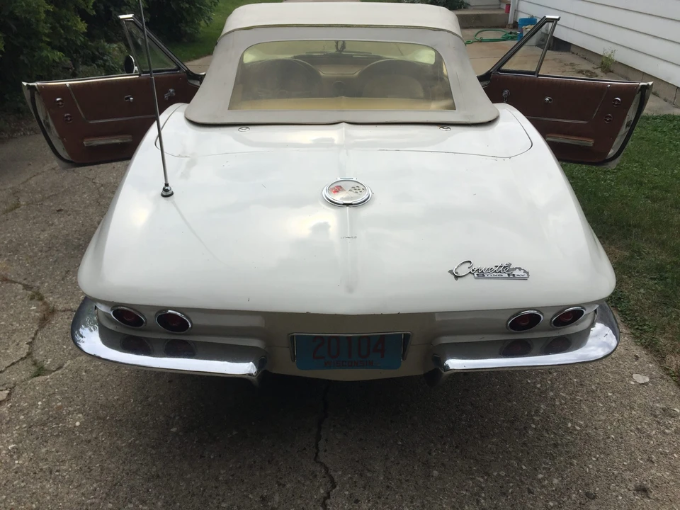 1963 Chevrolet Corvette C2 - Image 15 of 31