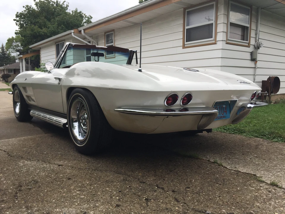 1963 Chevrolet Corvette C2 - Image 11 of 31