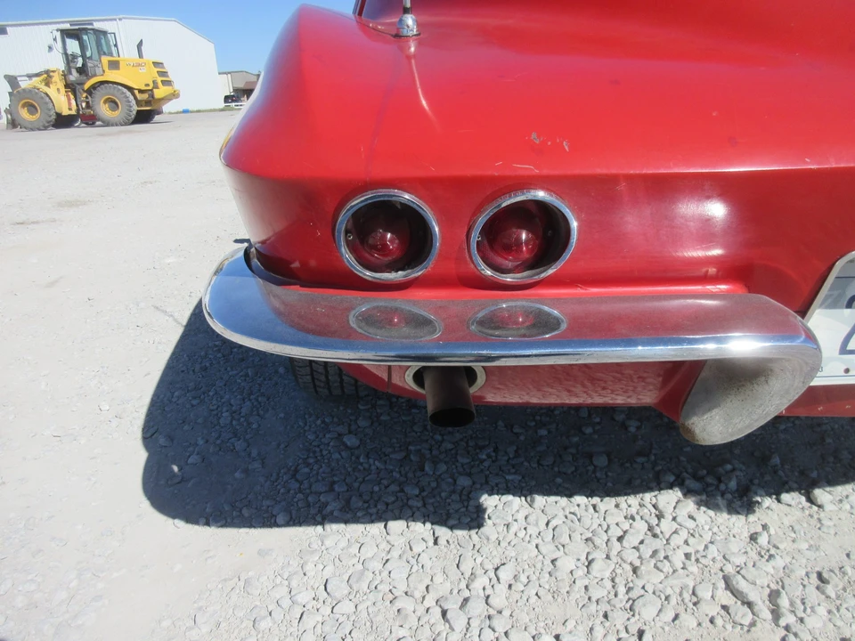 1963 Chevrolet Corvette C2 - Image 17 of 31