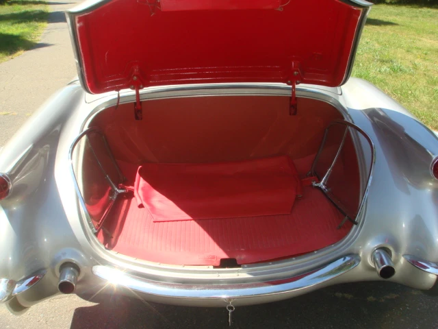 1955 Chevrolet Corvette C1 - Image 17 of 31