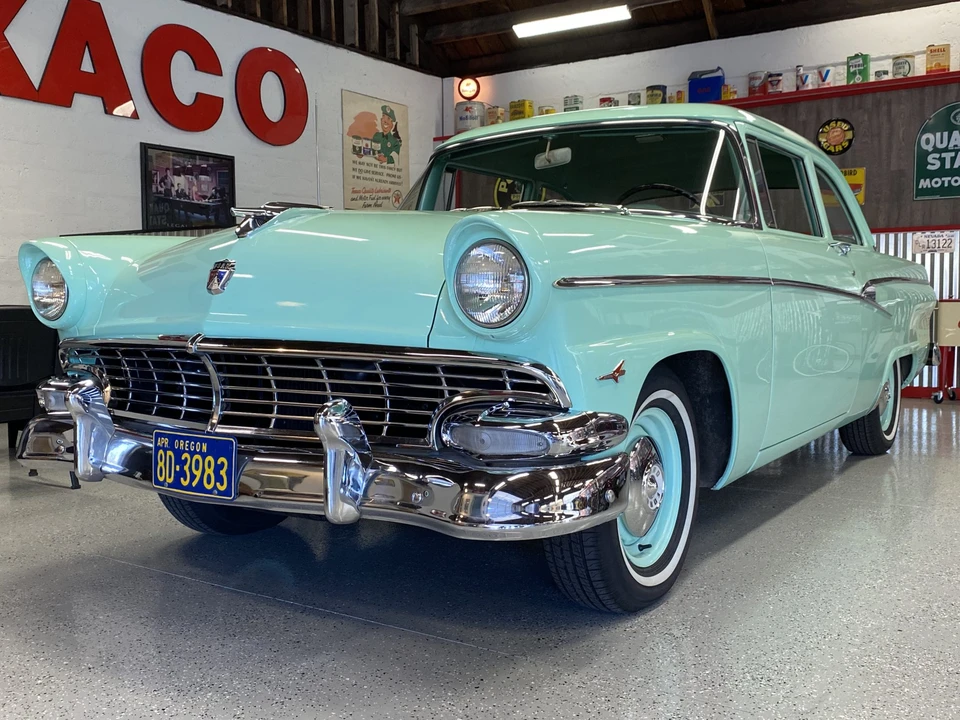 1956 Ford Customline - Image 2 of 31