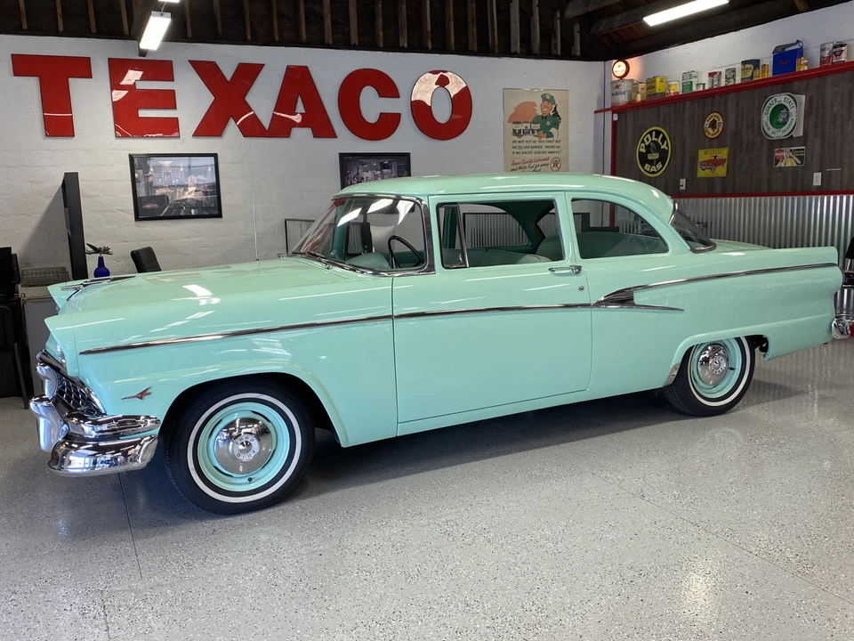 1956 Ford Customline - Image 9 of 31
