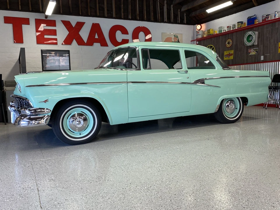 1956 Ford Customline - Image 8 of 31