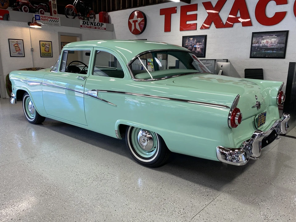 1956 Ford Customline - Image 15 of 31