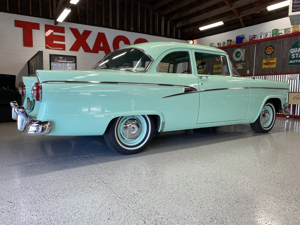 1956 Ford Customline - Image 23 of 31