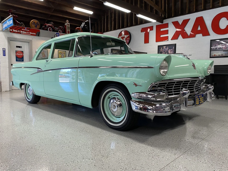 1956 Ford Customline - Image 28 of 31