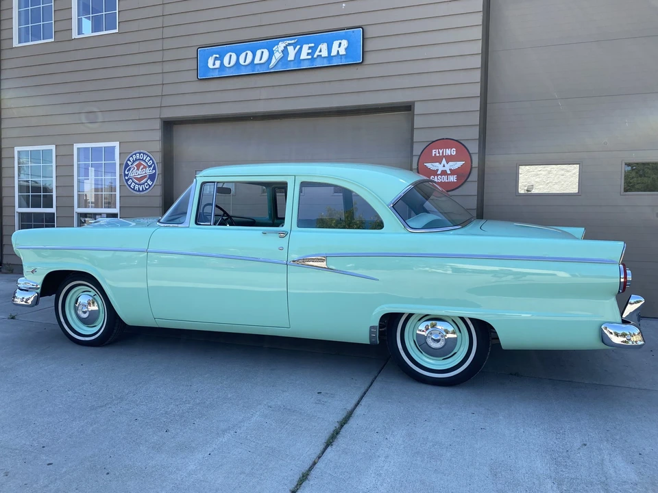 1956 Ford Customline - Image 12 of 31