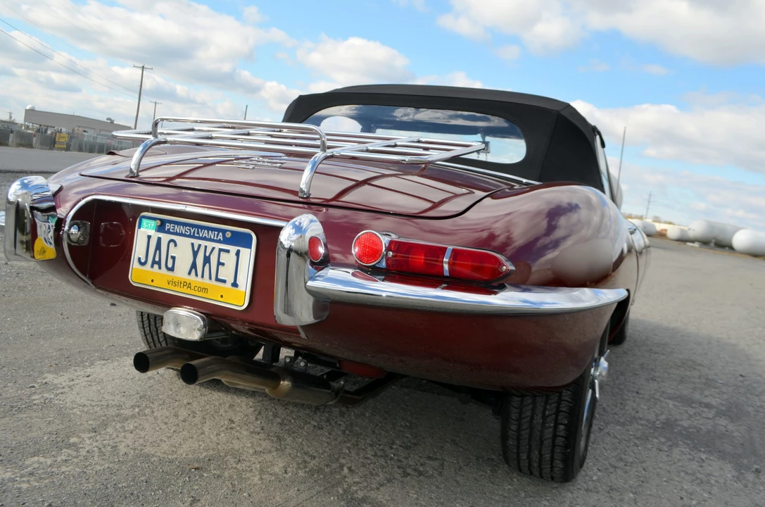 1967 Jaguar E-Type Series 1 - Image 15 of 31