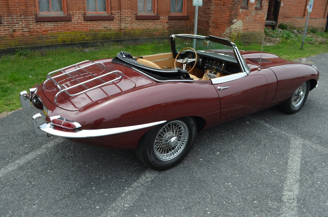 1967 Jaguar E-Type Series 1 - Image 27 of 31
