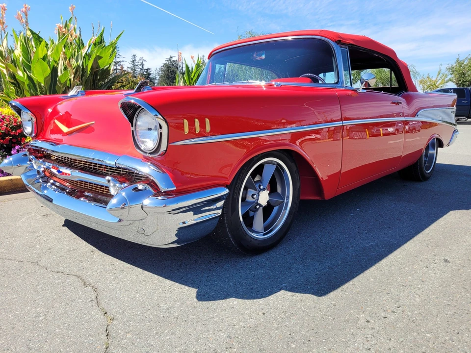 1957 Chevrolet Tri-Five Bel Air Convertible - Image 20 of 31