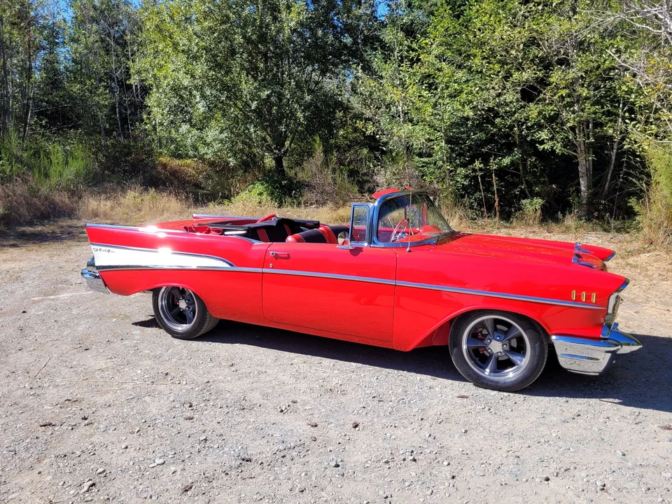 1957 Chevrolet Tri-Five Bel Air Convertible - Image 14 of 31