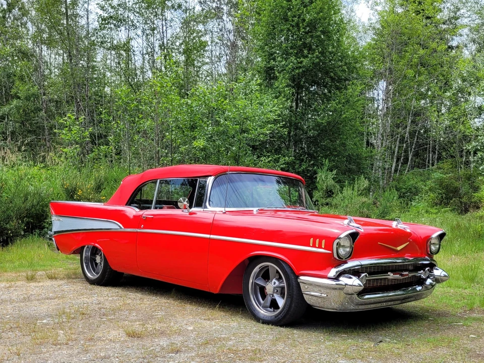 1957 Chevrolet Tri-Five Bel Air Convertible - Image 2 of 31