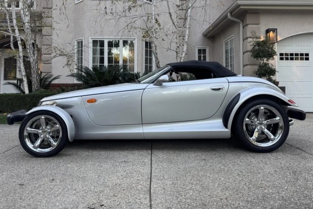 2000 Plymouth Prowler - Image 3 of 7