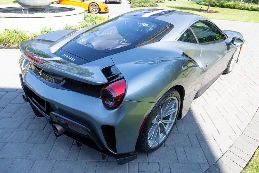 2019 Ferrari 488 Pista - Image 12 of 31