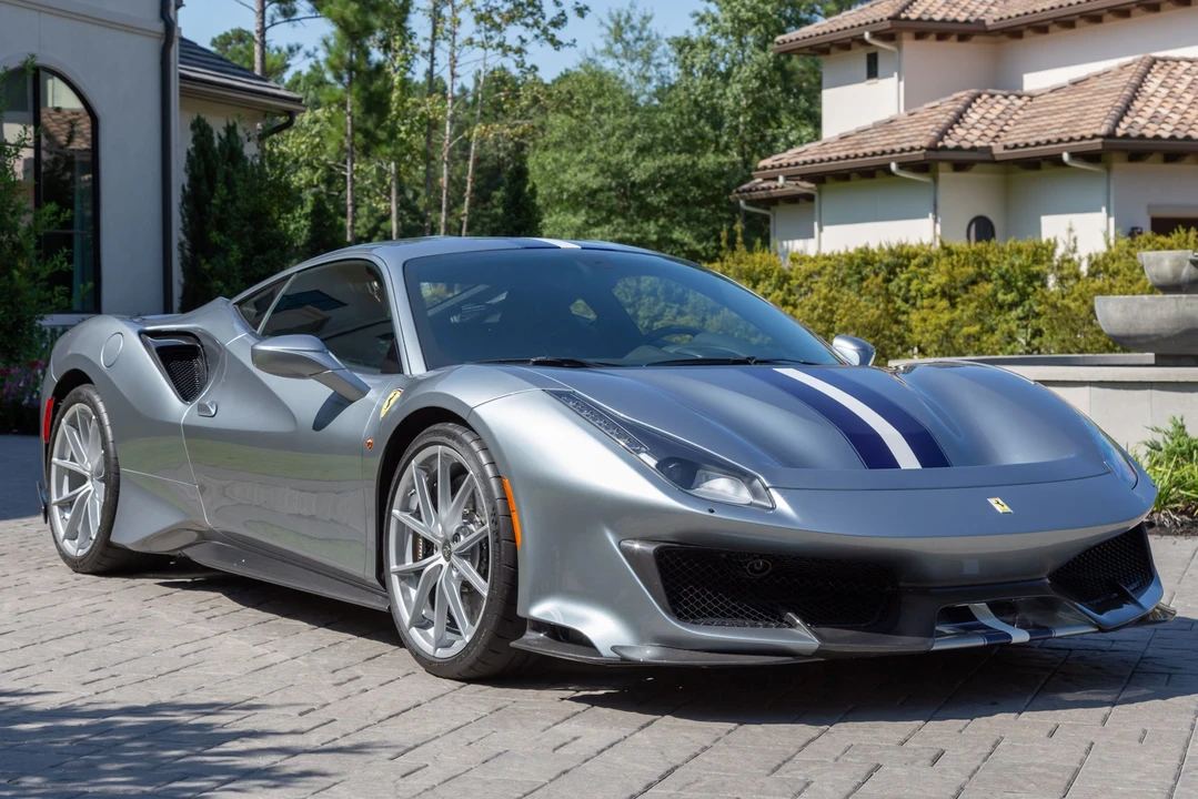 2019 Ferrari 488 Pista - Image 9 of 31
