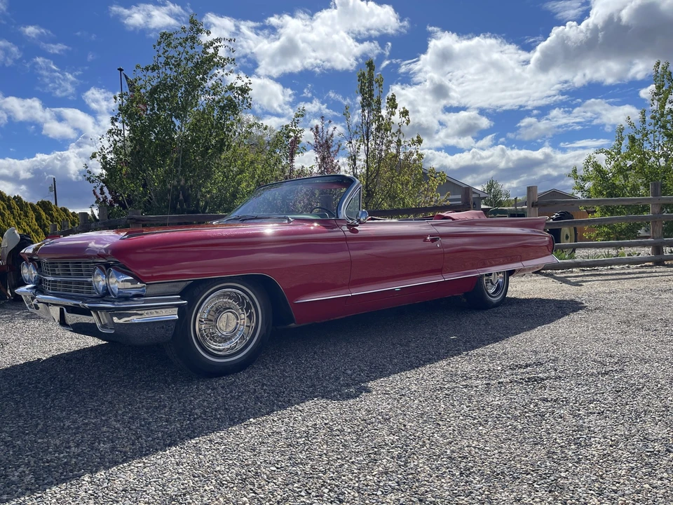 1962 Cadillac Series 62 6th Gen - Image 17 of 31