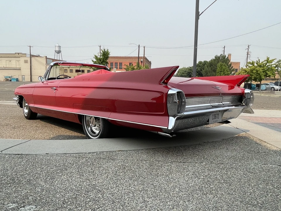 1962 Cadillac Series 62 6th Gen - Image 24 of 31