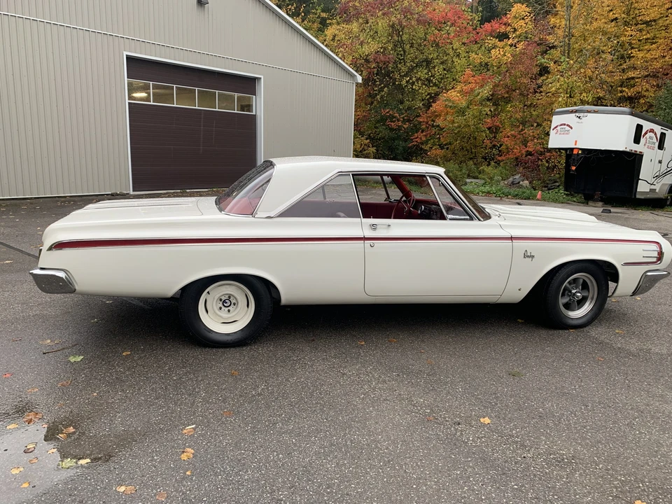 1964 Dodge 330 & 440 & 880 - Image 8 of 31