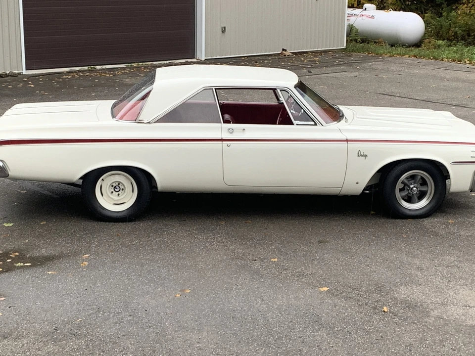 1964 Dodge 330 & 440 & 880 - Image 10 of 31