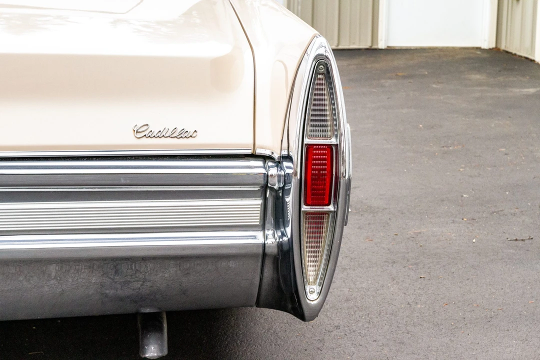 1968 Cadillac DeVille 3rd Gen - Image 25 of 31