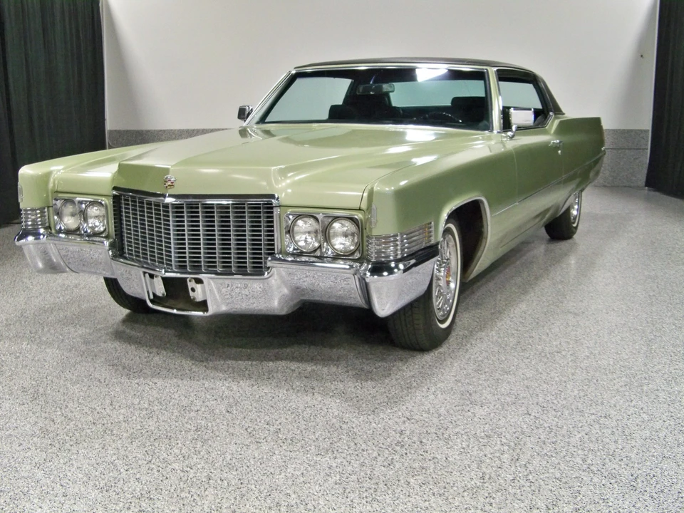 1970 Cadillac DeVille 3rd Gen - Image 2 of 31