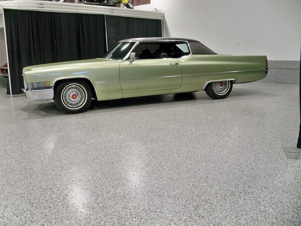 1970 Cadillac DeVille 3rd Gen - Image 5 of 31