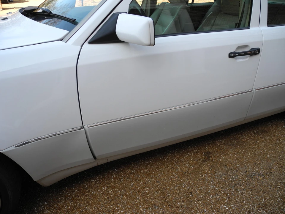 1993 Mercedes-Benz W124 E-Class - Image 30 of 31