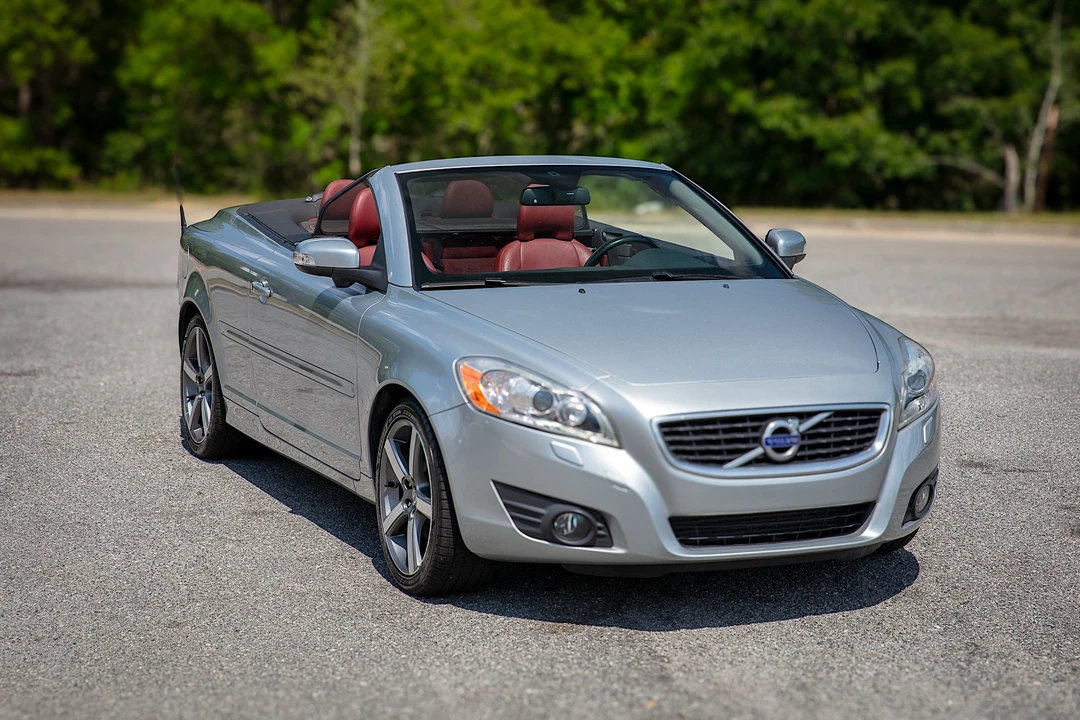 2012 Volvo C70 2nd Gen - Image 4 of 31