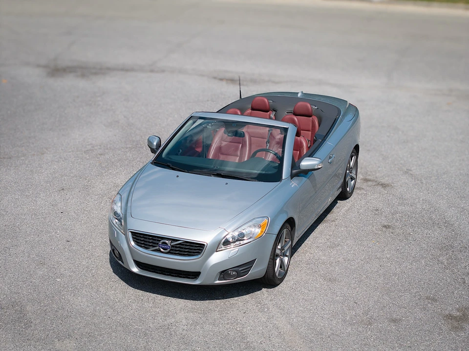 2012 Volvo C70 2nd Gen - Image 31 of 31