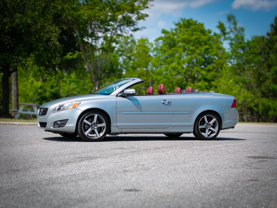 2012 Volvo C70 2nd Gen - Image 30 of 31
