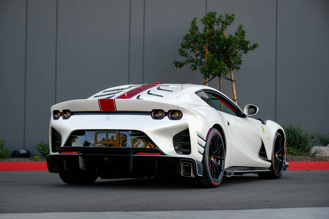 2022 Ferrari 812 Competizione - Image 12 of 31