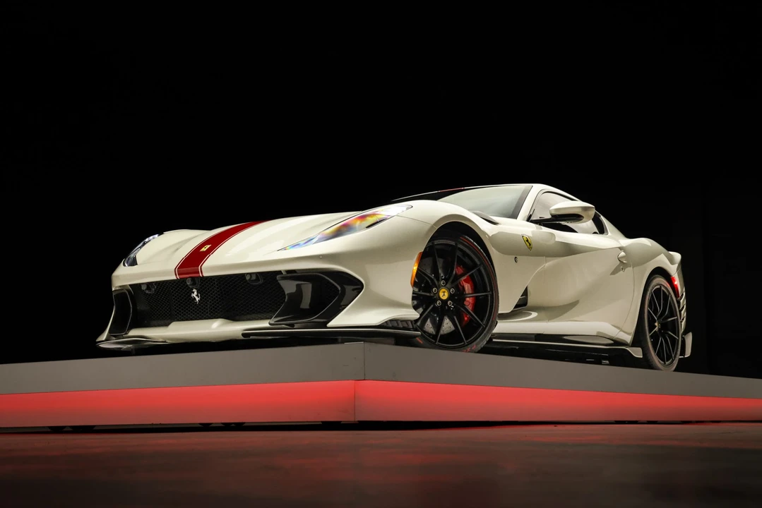 2022 Ferrari 812 Competizione - Image 19 of 31