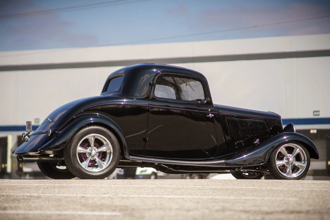 1933 Ford Model 18 & 40 - Image 9 of 31