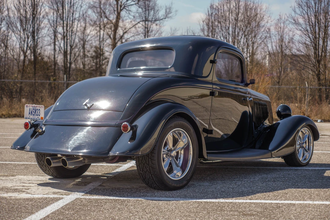 1933 Ford Model 18 & 40 - Image 11 of 31