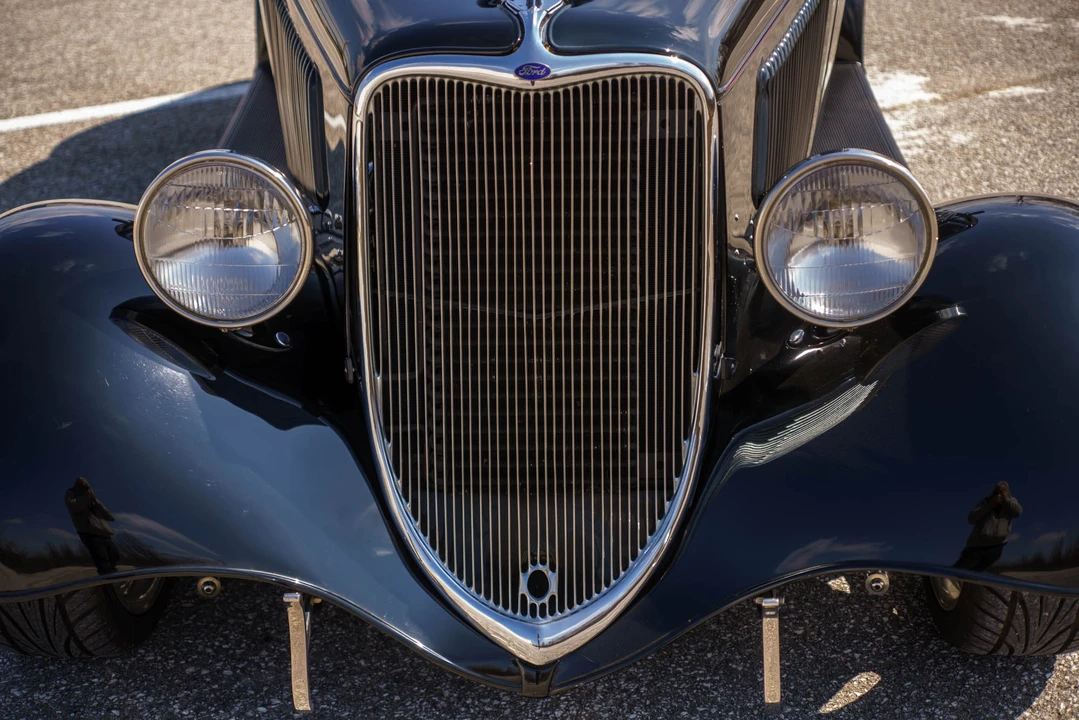 1933 Ford Model 18 & 40 - Image 25 of 31