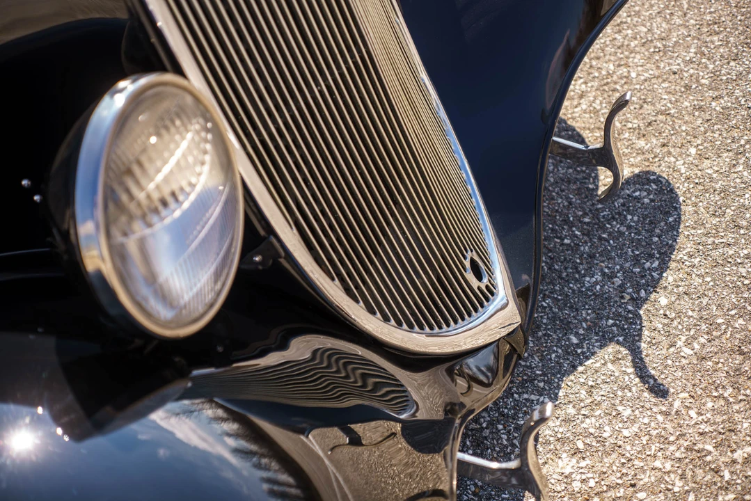 1933 Ford Model 18 & 40 - Image 26 of 31
