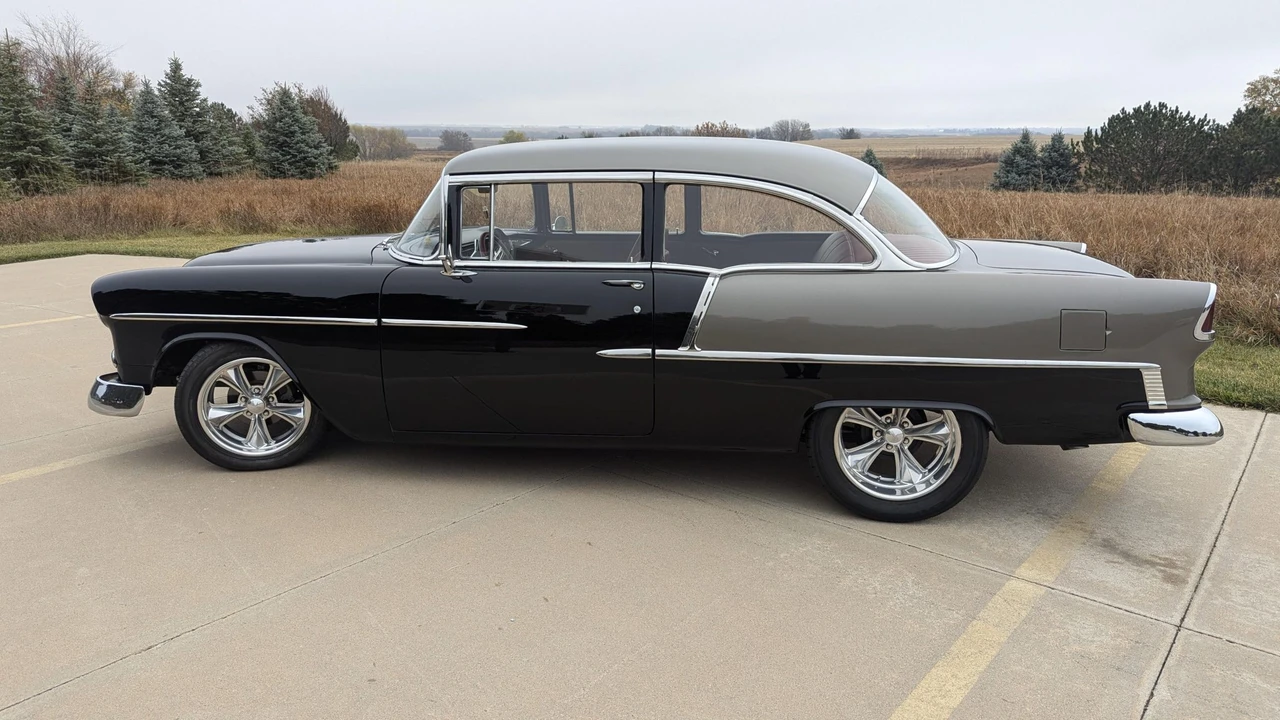 1955 Chevrolet 150 & 210 - Image 6 of 31