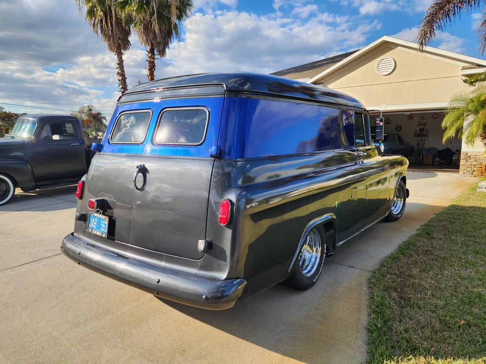 1956 Chevrolet Task Force - Image 6 of 31