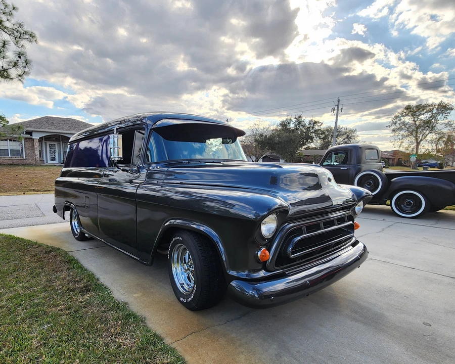 1956 Chevrolet Task Force - Image 10 of 31