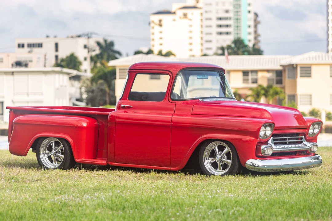 1958 Chevrolet Task Force - Image 15 of 31
