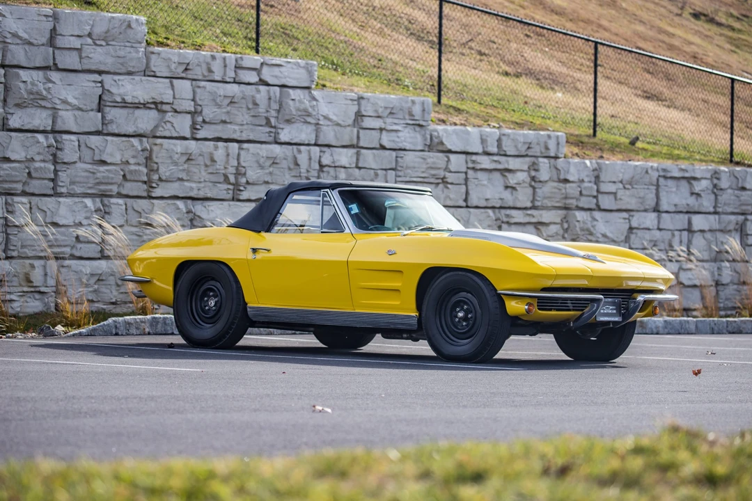 1963 Chevrolet Corvette C2 - Image 23 of 31