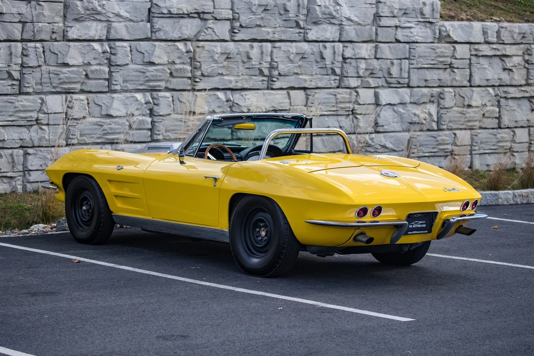 1963 Chevrolet Corvette C2 - Image 11 of 31