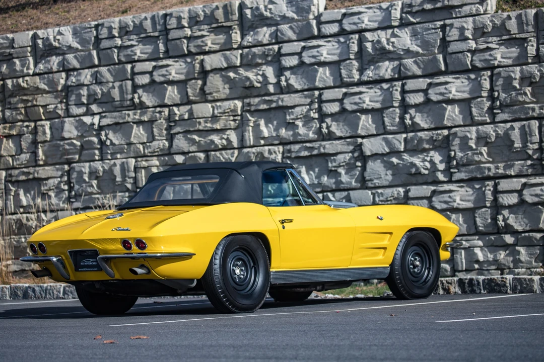 1963 Chevrolet Corvette C2 - Image 25 of 31