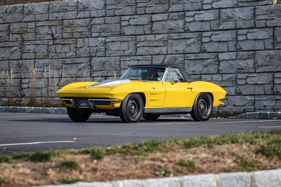1963 Chevrolet Corvette C2 - Image 13 of 31