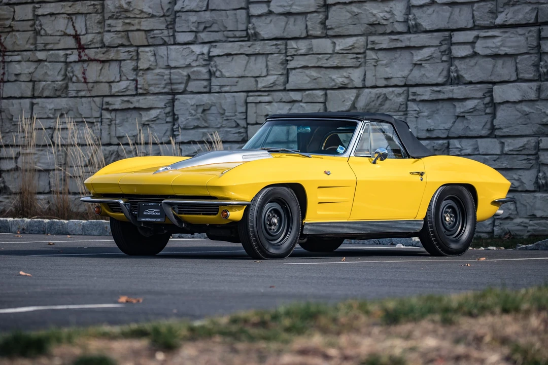 1963 Chevrolet Corvette C2 - Image 15 of 31