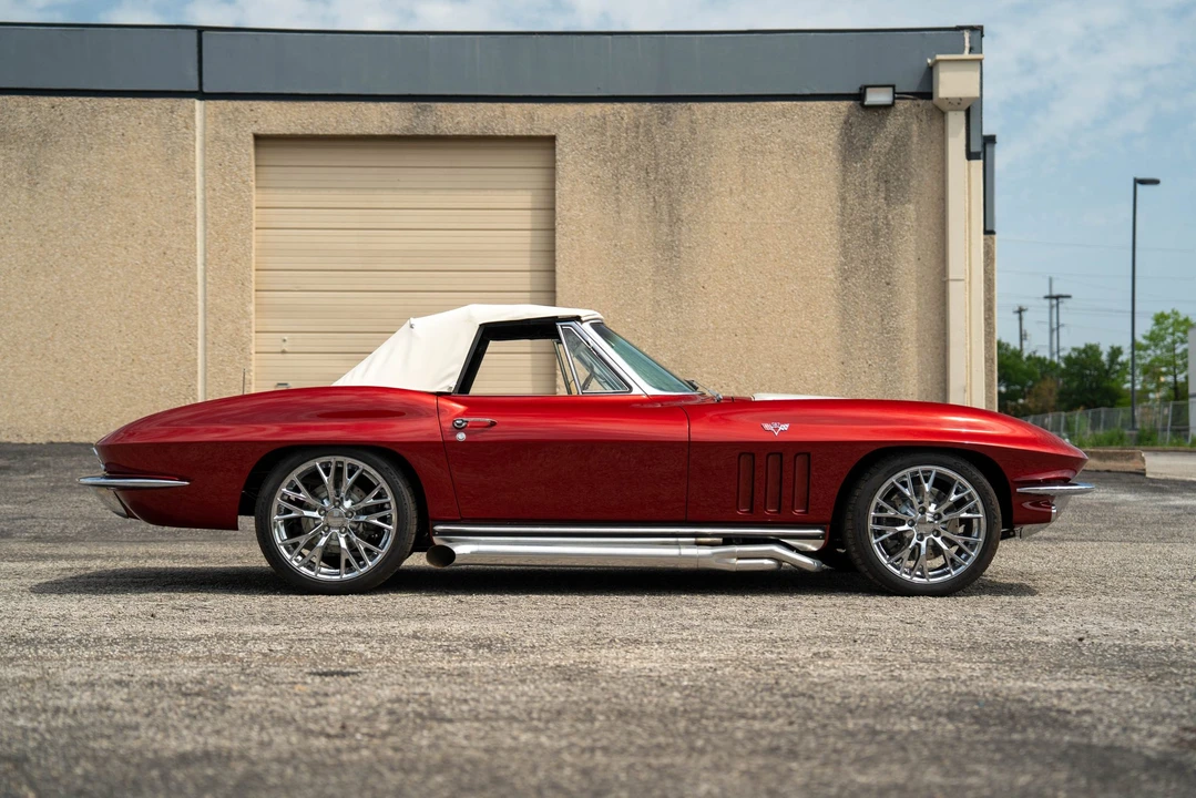 1965 Chevrolet Corvette C2 - Image 5 of 31