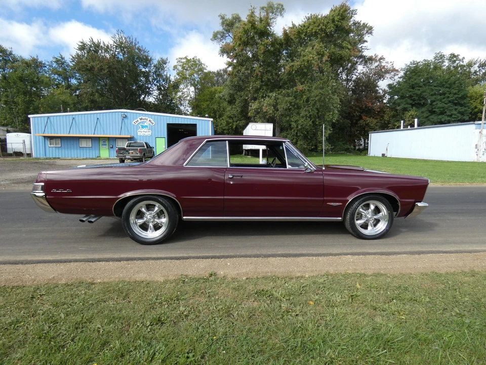 1965 Pontiac LeMans 2nd Gen - Image 11 of 31